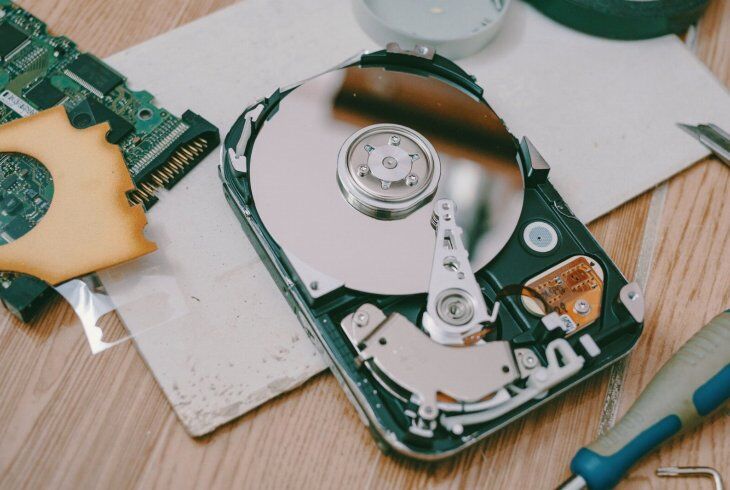Conserto de computador: passo a passo técnico para diagnosticar e resolver