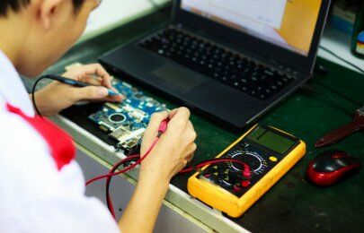 Conserto de notebook em Interlagos: critérios técnicos para escolher a assistência certa