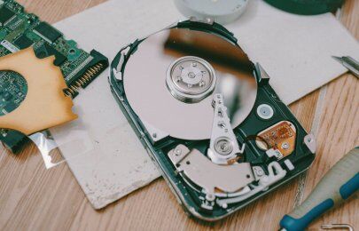 Conserto de computador: passo a passo técnico para diagnosticar e resolver
